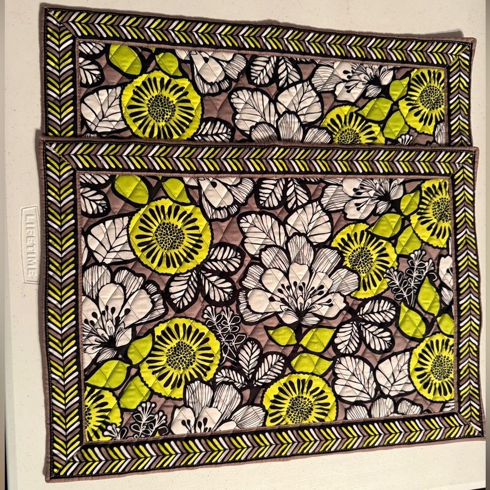 NEW Vera Bradley Placemats in HTF CITRON. Two placemats.